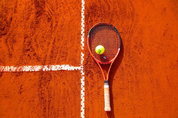 Die Netzattacke - Nachrichten der SKV/TV Tennisabteilung. (Foto: Pexels Foto)